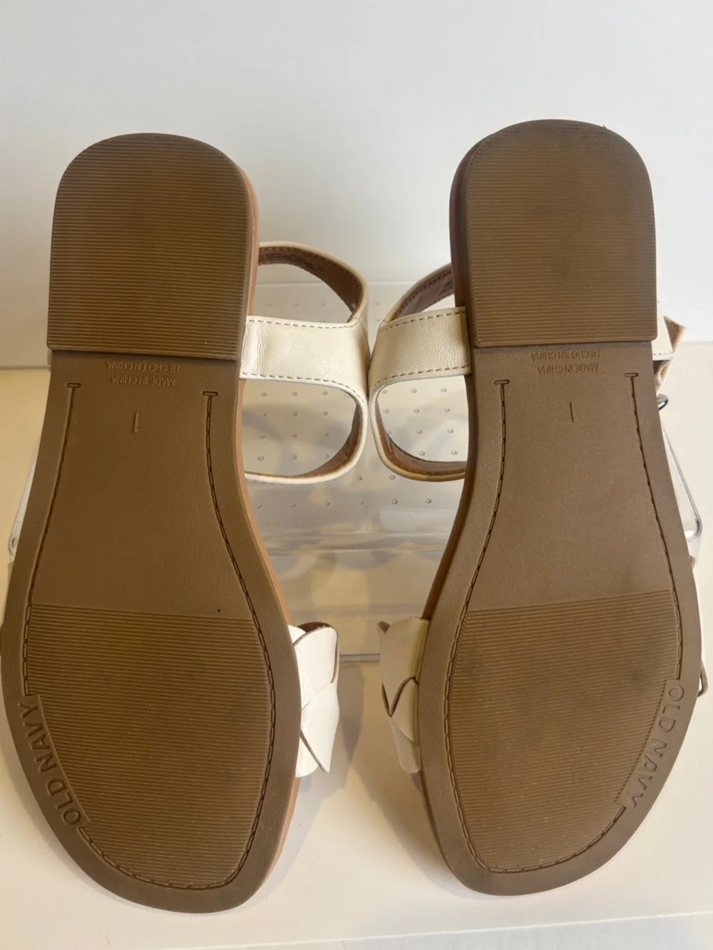 Old Navy Girls Size 1 Creme De La Creme Faux-Leather Braided Sandals